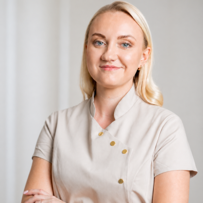 Dr. Anastasija Oša — Dermatologist, KIRSH Veselības Fabrika