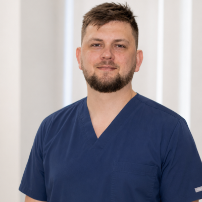 Dr. Mihails Romanovs — Endokrinologs, KIRSH Veselības Fabrika